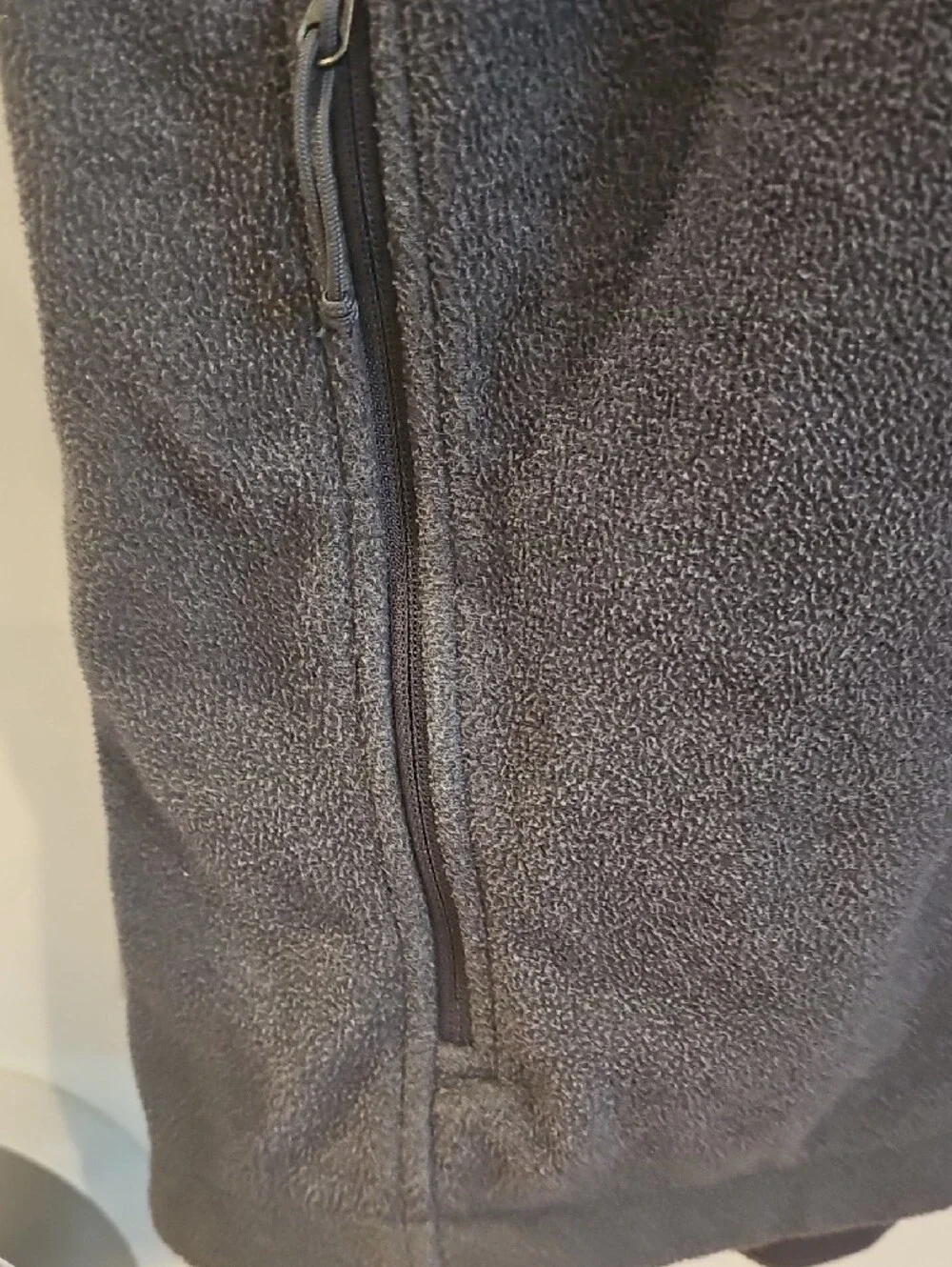 The North Face Men's Dark Gray Fleece Vest - Full Zip XL